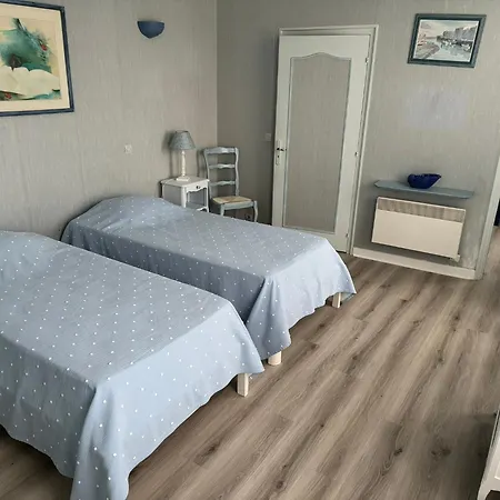 Maison De Charme Ile De Re Avec Piscine Et 10 Couchages Villa
