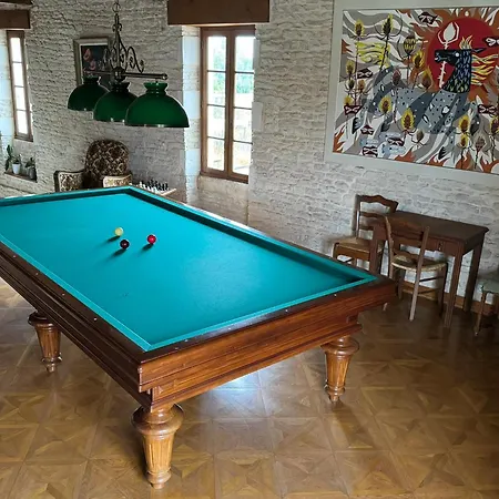 Maison De Charme Ile De Re Avec Piscine Et 10 Couchages